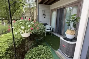 131 Irving Pl, Bernards Township, NJ 07920 - Photo 3
