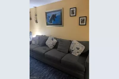 131 Irving Pl, Bernards Township, NJ 07920 - Photo 5