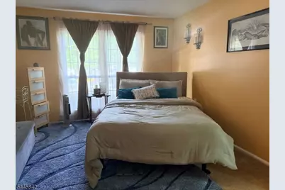 131 Irving Pl, Bernards Township, NJ 07920 - Photo 15