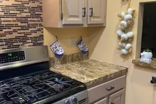131 Irving Pl, Bernards Township, NJ 07920 - Photo 11