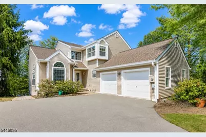 15 Ryan Ln, Lincoln Park, NJ 07035 - Photo 1