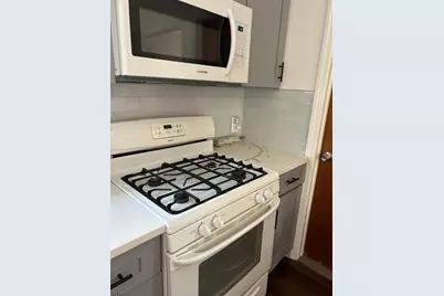 21 Civic Pl, Bloomfield, NJ 07003 - Photo 17