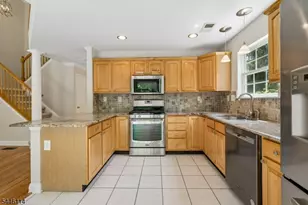 124 Constitution Way, Bernards Township, NJ 07920 - Photo 15