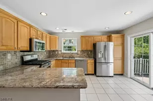 124 Constitution Way, Bernards Township, NJ 07920 - Photo 13