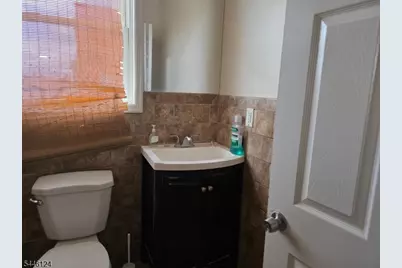 426 Tompkins St #1, Orange, NJ 07050 - Photo 19