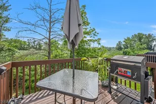 19 Gordon Cir, Parsippany, NJ 07054 - Photo 21