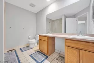 19 Gordon Cir, Parsippany, NJ 07054 - Photo 17