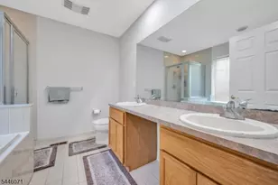 19 Gordon Cir, Parsippany, NJ 07054 - Photo 19