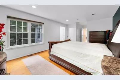 178 Crown Point Rd, Parsippany, NJ 07054 - Photo 15