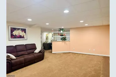 178 Crown Point Rd, Parsippany, NJ 07054 - Photo 21