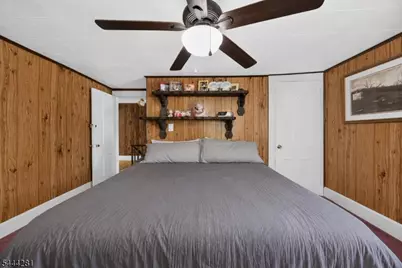 9 Chestnut St, Sussex, NJ 07461 - Photo 21