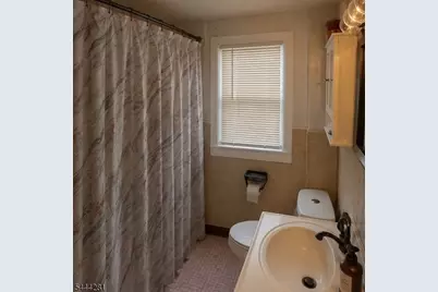 9 Chestnut St, Sussex, NJ 07461 - Photo 9