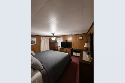 9 Chestnut St, Sussex, NJ 07461 - Photo 7