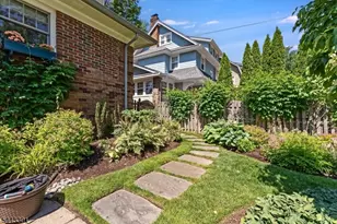 11 Windsor Pl, Montclair, NJ 07043 - Photo 35