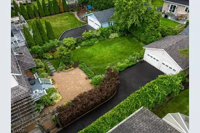 11 Windsor Pl, Montclair, NJ 07043 - Photo 43