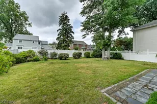 328 Plymouth Rd, Union Township, NJ 07083 - Photo 31