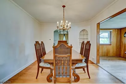 328 Plymouth Rd, Union Township, NJ 07083 - Photo 11