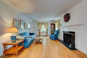 328 Plymouth Rd, Union Township, NJ 07083 - Photo 7