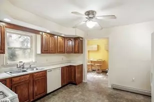 66 Maple St, Watchung, NJ 07069 - Photo 7