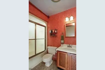 66 Maple St, Watchung, NJ 07069 - Photo 9