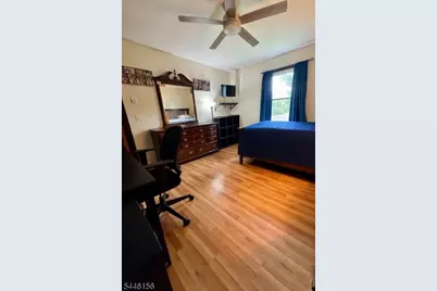 18 Prince St, Hamburg, NJ 07419 - Photo 15