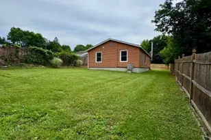 18 Prince St, Hamburg, NJ 07419 - Photo 5