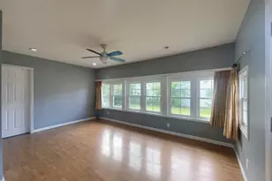 19 W Francis St, Woodbridge Township, NJ 08830 - Photo 7