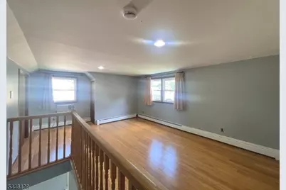 19 W Francis St, Woodbridge Township, NJ 08830 - Photo 21