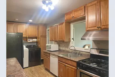 19 W Francis St, Woodbridge Township, NJ 08830 - Photo 5