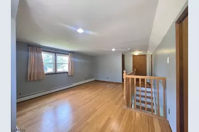 19 W Francis St, Woodbridge Township, NJ 08830 - Photo 23