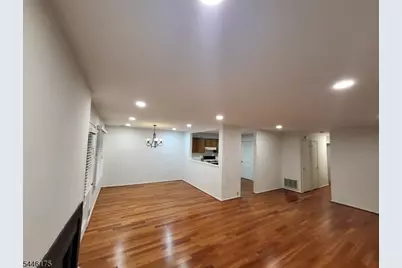 29 Timber Dr #68, Clifton, NJ 07014 - Photo 7
