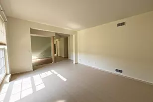 9 Buckingham Cir, White Township, NJ 07823 - Photo 5