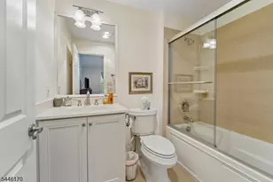 1 Roehm Ct, West Orange Township, NJ 07052 - Photo 35