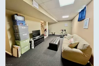 2 Hawthorne Pl, Bernards Township, NJ 07920 - Photo 19