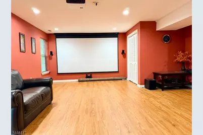 38 Gordon Cir, Parsippany, NJ 07054 - Photo 21