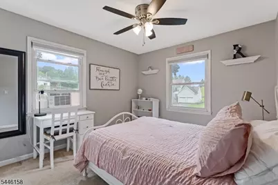 109 Valley View Trl, Sparta Township, NJ 07871 - Photo 11