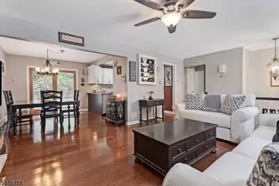 109 Valley View Trl, Sparta Township, NJ 07871 - Photo 7