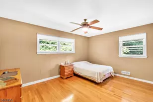 28 Southard Pl, Bernards Township, NJ 07920 - Photo 13