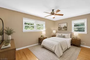 28 Southard Pl, Bernards Township, NJ 07920 - Photo 13