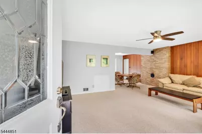 28 Southard Pl, Bernards Township, NJ 07920 - Photo 5