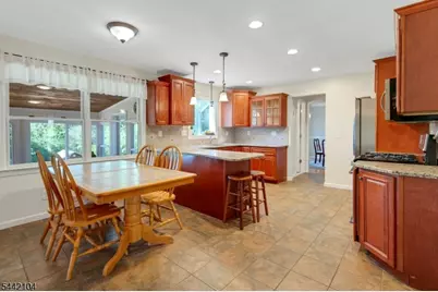 681 Chestnut St, Long Hill Township, NJ 07980 - Photo 11