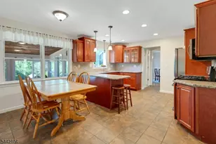 681 Chestnut St, Long Hill Township, NJ 07980 - Photo 11