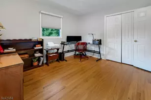 681 Chestnut St, Long Hill Township, NJ 07980 - Photo 21