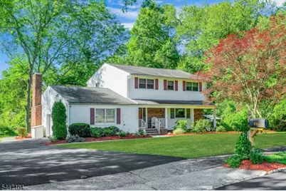 681 Chestnut St, Long Hill Township, NJ 07980 - Photo 29