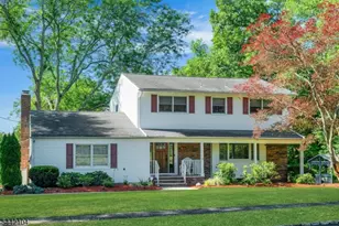 681 Chestnut St, Long Hill Township, NJ 07980 - Photo 1