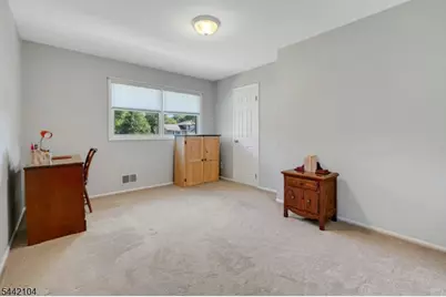 681 Chestnut St, Long Hill Township, NJ 07980 - Photo 23