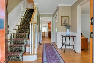 681 Chestnut St, Long Hill Township, NJ 07980 - Photo 3
