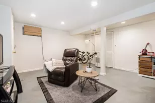 140 Maplewood Ave, Clifton, NJ 07013 - Photo 21