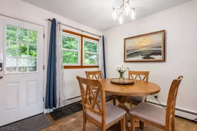 140 Maplewood Ave, Clifton, NJ 07013 - Photo 11