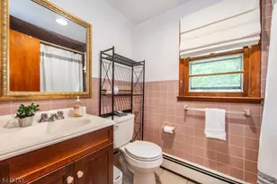 140 Maplewood Ave, Clifton, NJ 07013 - Photo 19